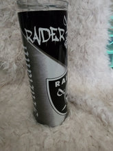 Load image into Gallery viewer, Black and silver
